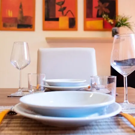 Welcomely - Piedra Del Sol Appartement